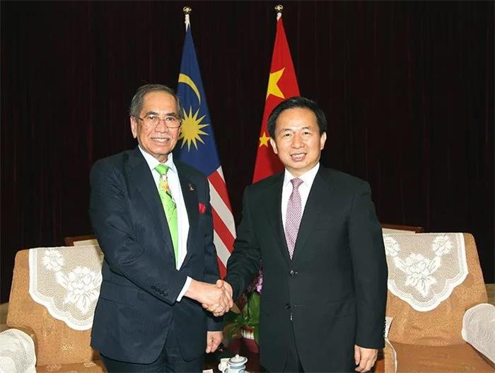 李干杰分別會見捷克副總理兼環境部部長、老撾自然資源與環境部部長、新西蘭環境兼貿易部部長
