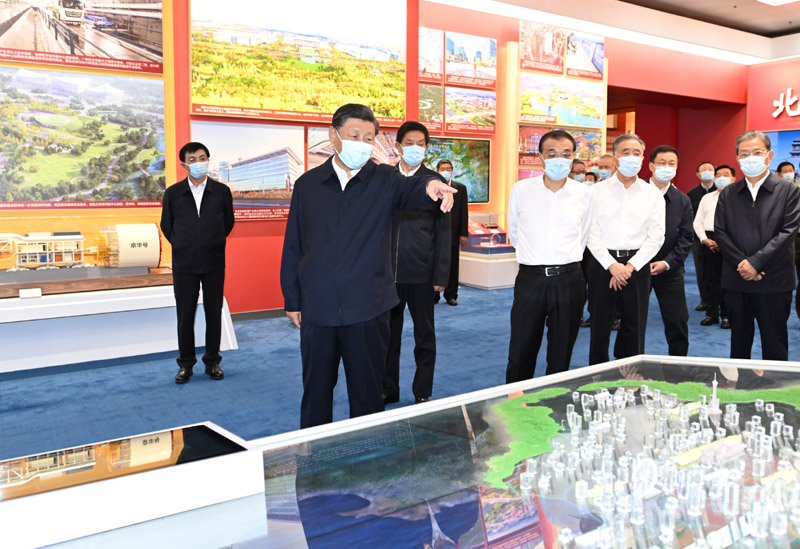 習近平在參觀“奮進新時代”主題成就展時強調 踔厲奮發勇毅前行團結奮斗 奪取中國特色社會主義新勝利